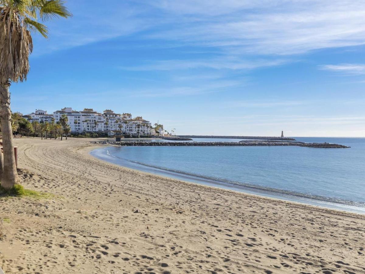 Apartamento De 2 Dormitorios En Playas Del Duque Marbella Exterior foto